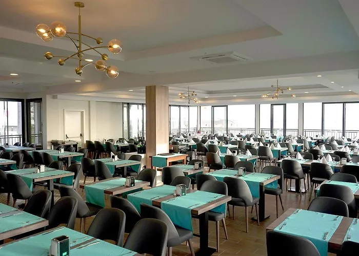 Hotell Sirma 4*