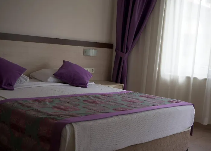 Hotell Sirma 4*