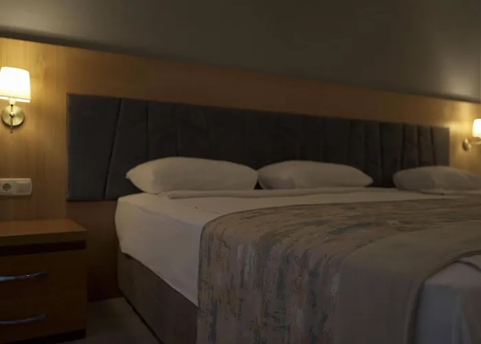 Hotell Sirma 4*