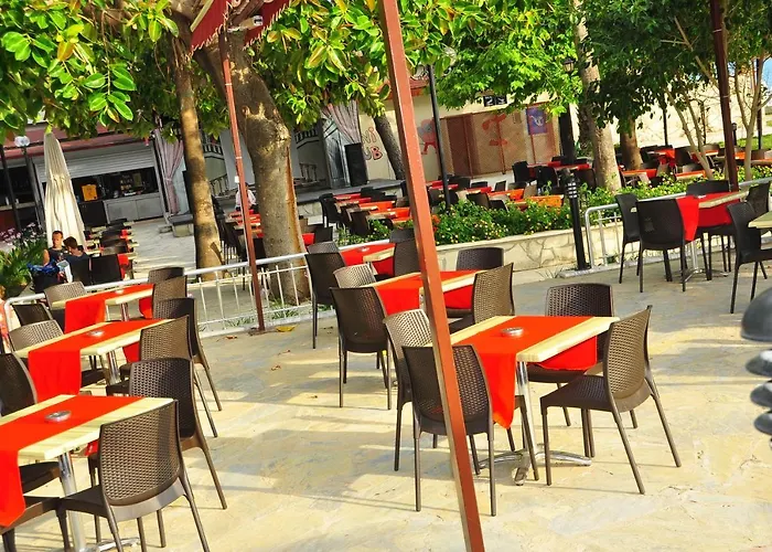 Sirma Hotell Side
