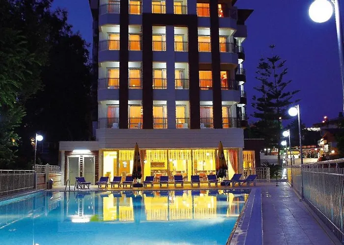 Hotell Sirma 4*